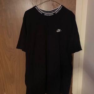 Nike T-Shirt